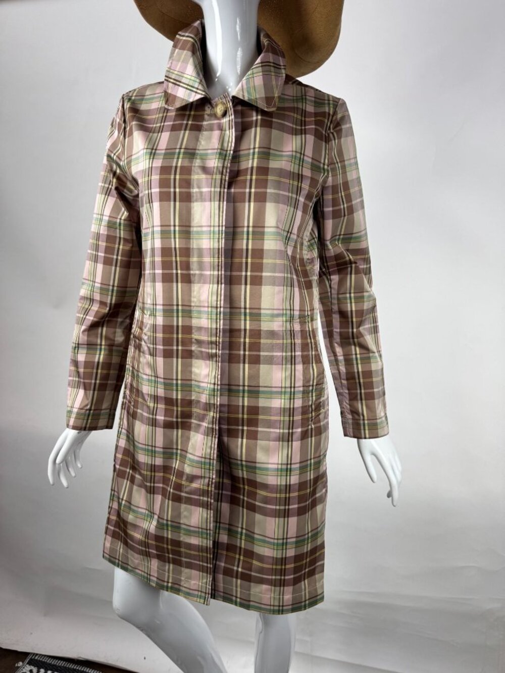 Gap Brown Plaid Long Coat Womens Size M With Button Front And Collared Neckline